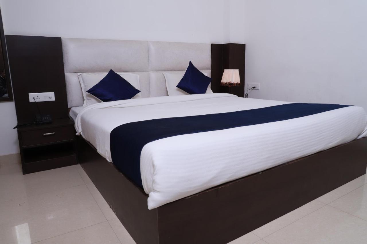 Hotel Dream Comfort Agra  Kültér fotó