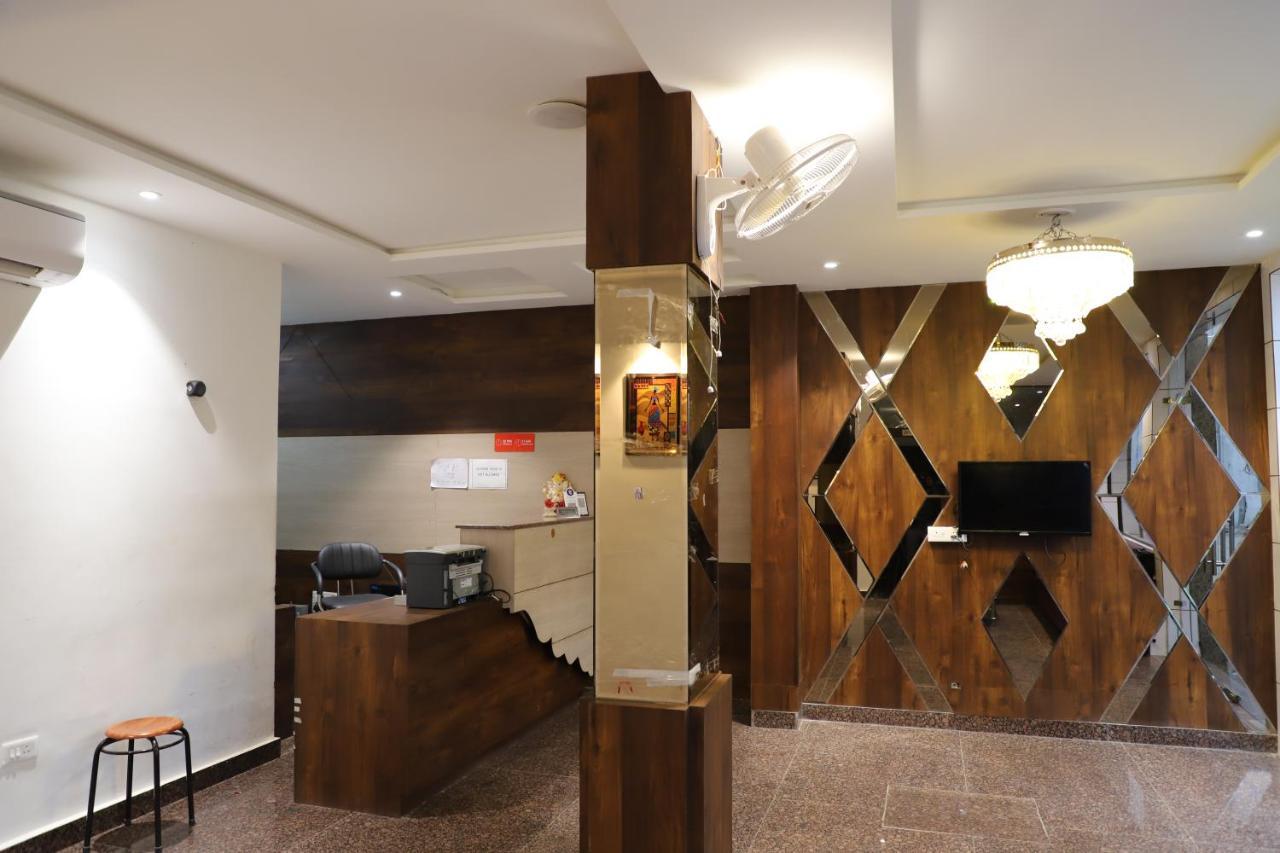 Hotel Dream Comfort Agra  Kültér fotó