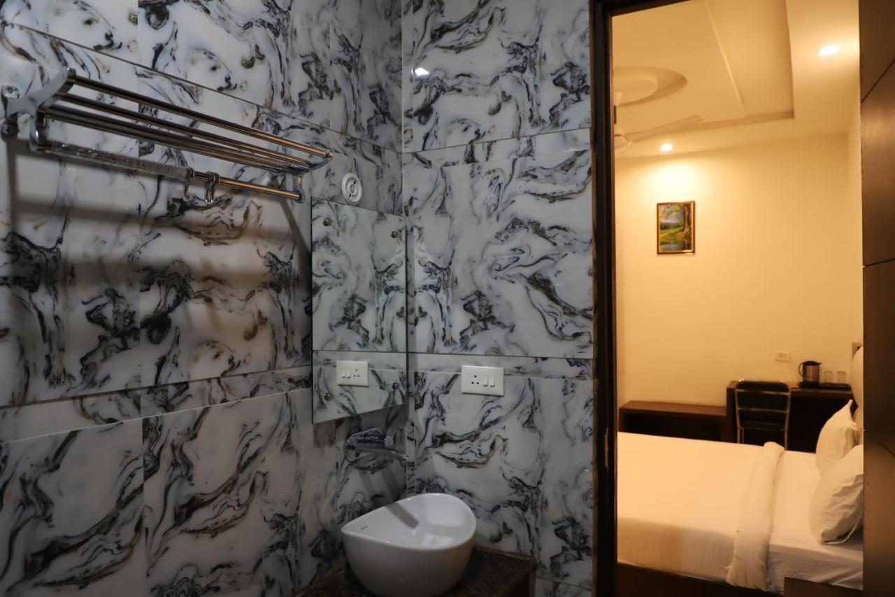Hotel Dream Comfort Agra  Kültér fotó